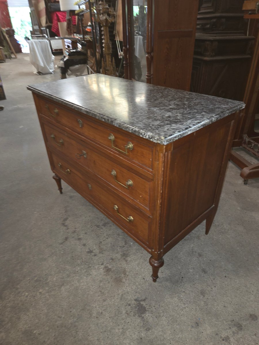 Commode d'époque Louis XVI en bois fruitier dessus marbre gris-photo-3