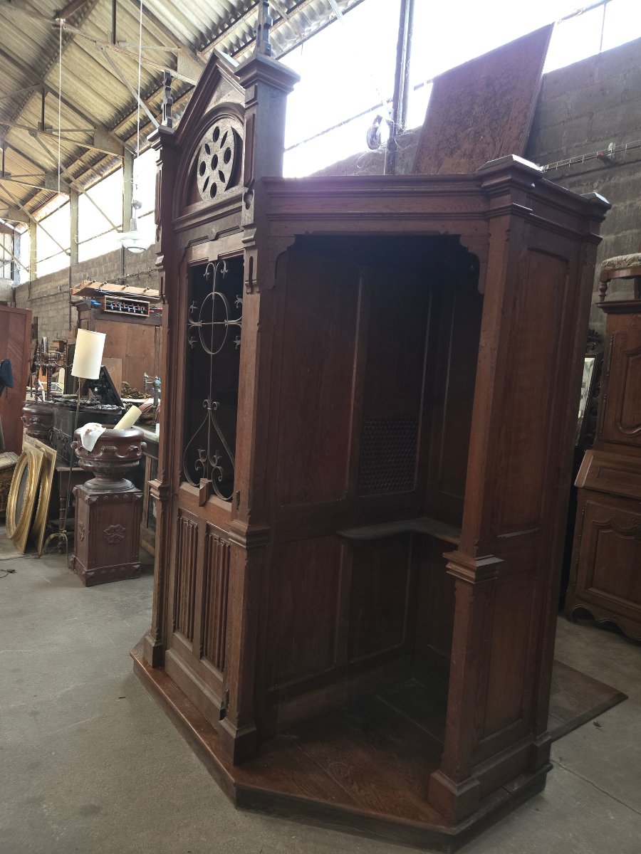 Late 19th-century Gothic Oak Confessional From A Convent In The Vosges -photo-4