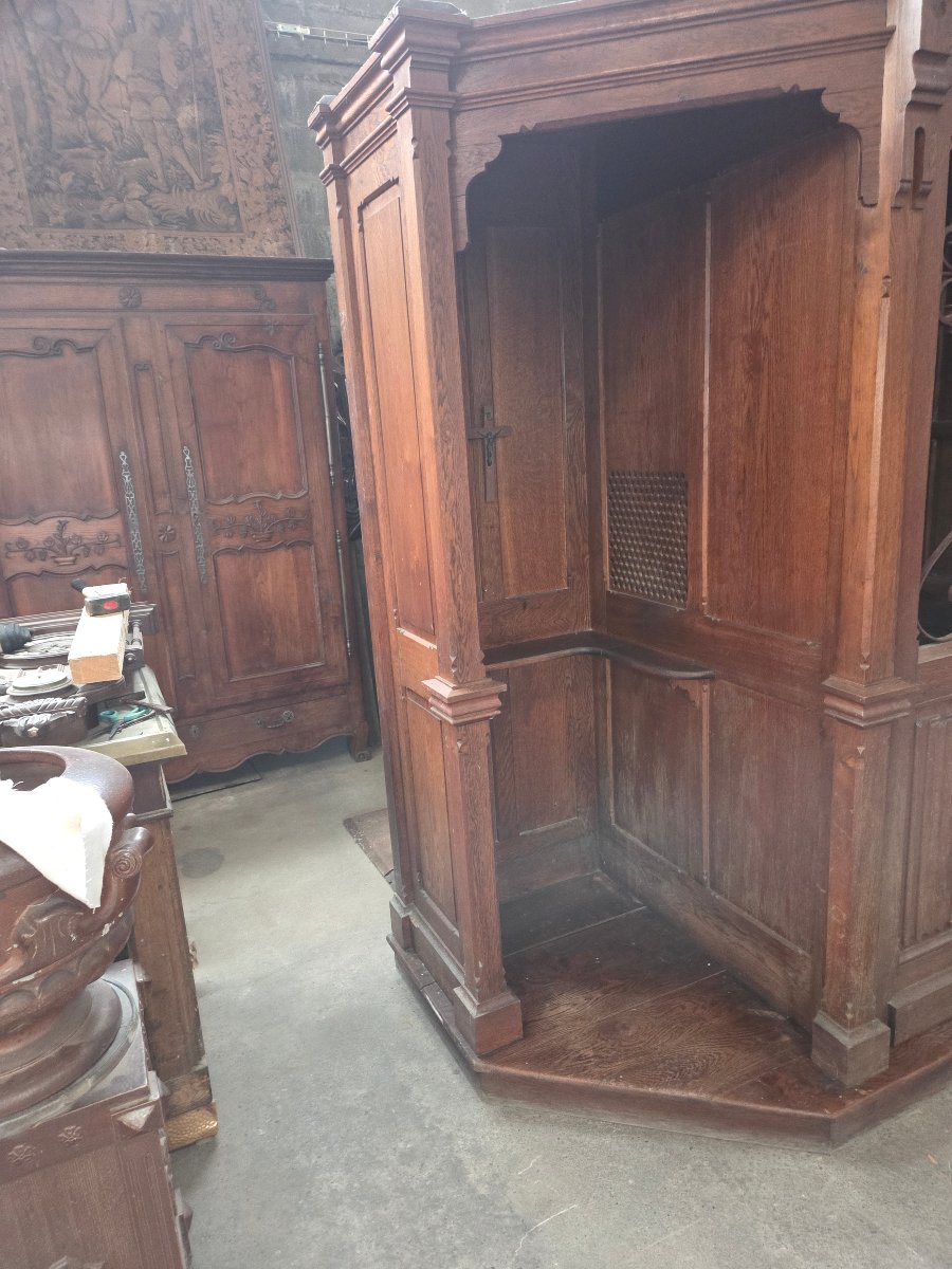 Late 19th-century Gothic Oak Confessional From A Convent In The Vosges -photo-5