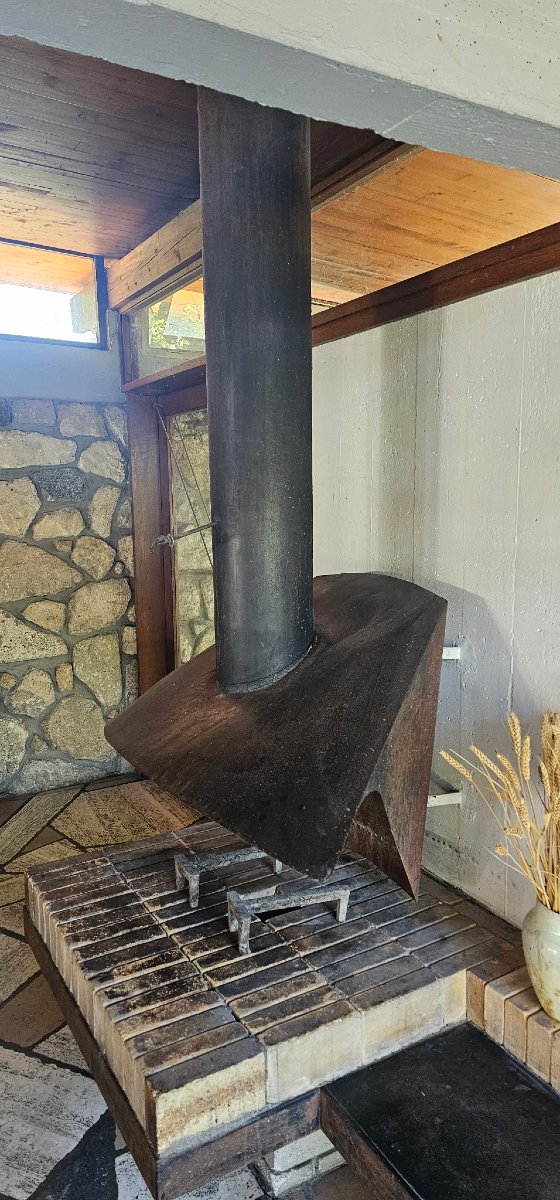 Chimney Hood In A House Designed By Hemri Prouvé In Nancy -photo-1