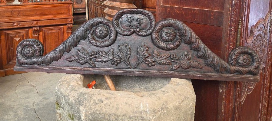 Early 19th-century Oak Door Transom With "lf" Monogram 