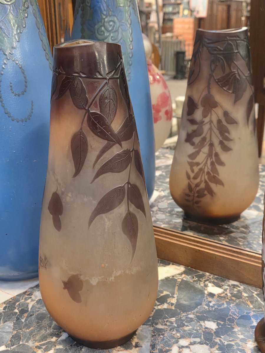 Vase s'emile Gallé en pate de verre Multicouches decor de glycine debut 1900-photo-1