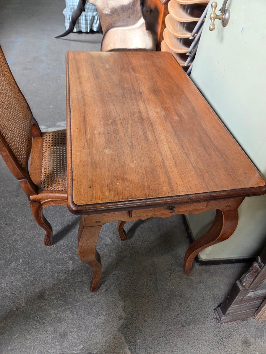 18th-century Louis XV Walnut Desk -photo-4