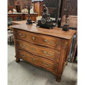 Louis XV Lyonnaise Commode In Walnut 18th Opening With 3 Curved Drawers 