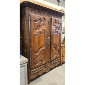 Armoire lorraine debut 19eme rare par sa conception et se qualité 