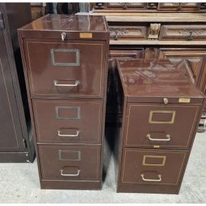 2 meubles a tiroirs Roneo couleur bordeaux et liseré doré 