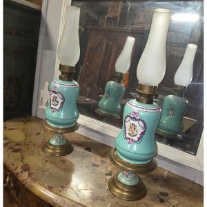 Paire de lampes en porcelaine sur socle fin 19eme Deloze
