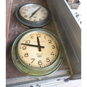 2 horloges d'usine Brillie revendeur Lenoir a Nancy 