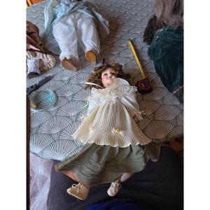 Unis France Porcelain Doll, Model 301, Size 6, From The 1930s