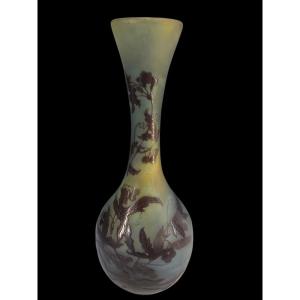 Vvase de forme balustre d'e.ile Gallé aa decor de feuillage debut 1900
