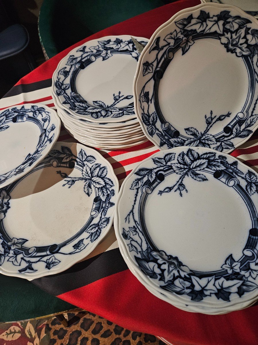 18 Assiettes 1870 Moore& Cie Anglaise 