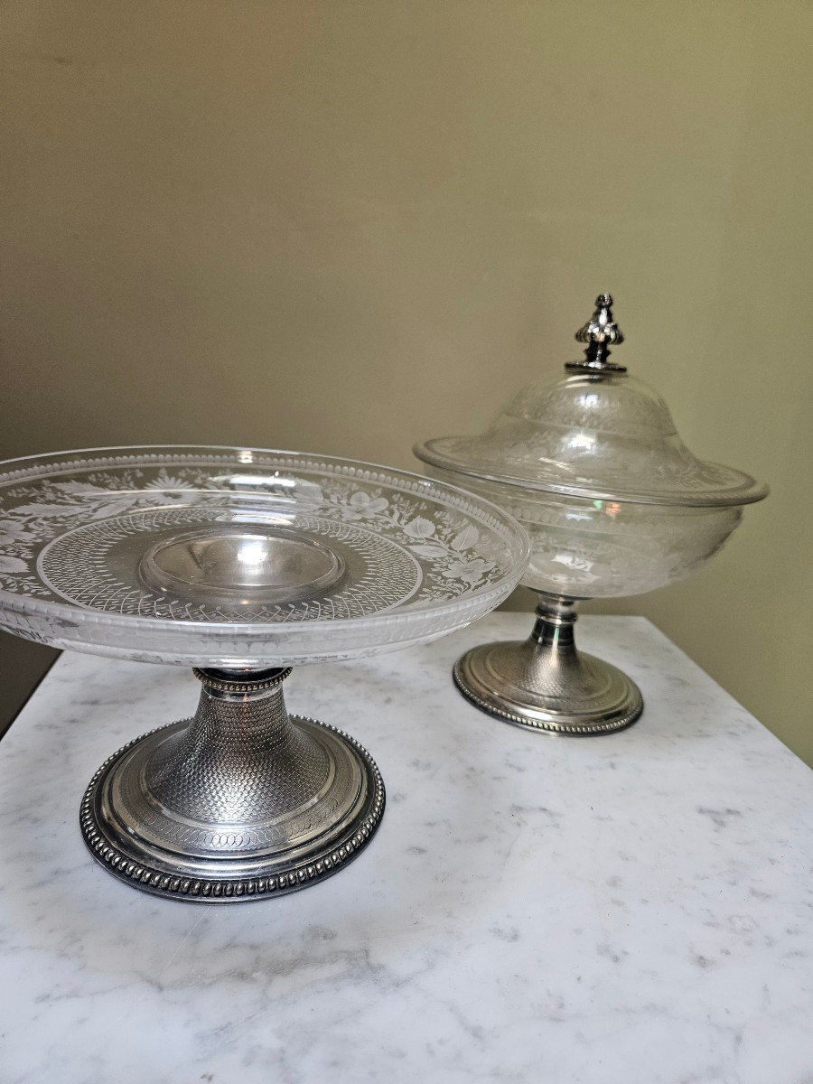 Drageoir et coupe cristal  en métal argenté 