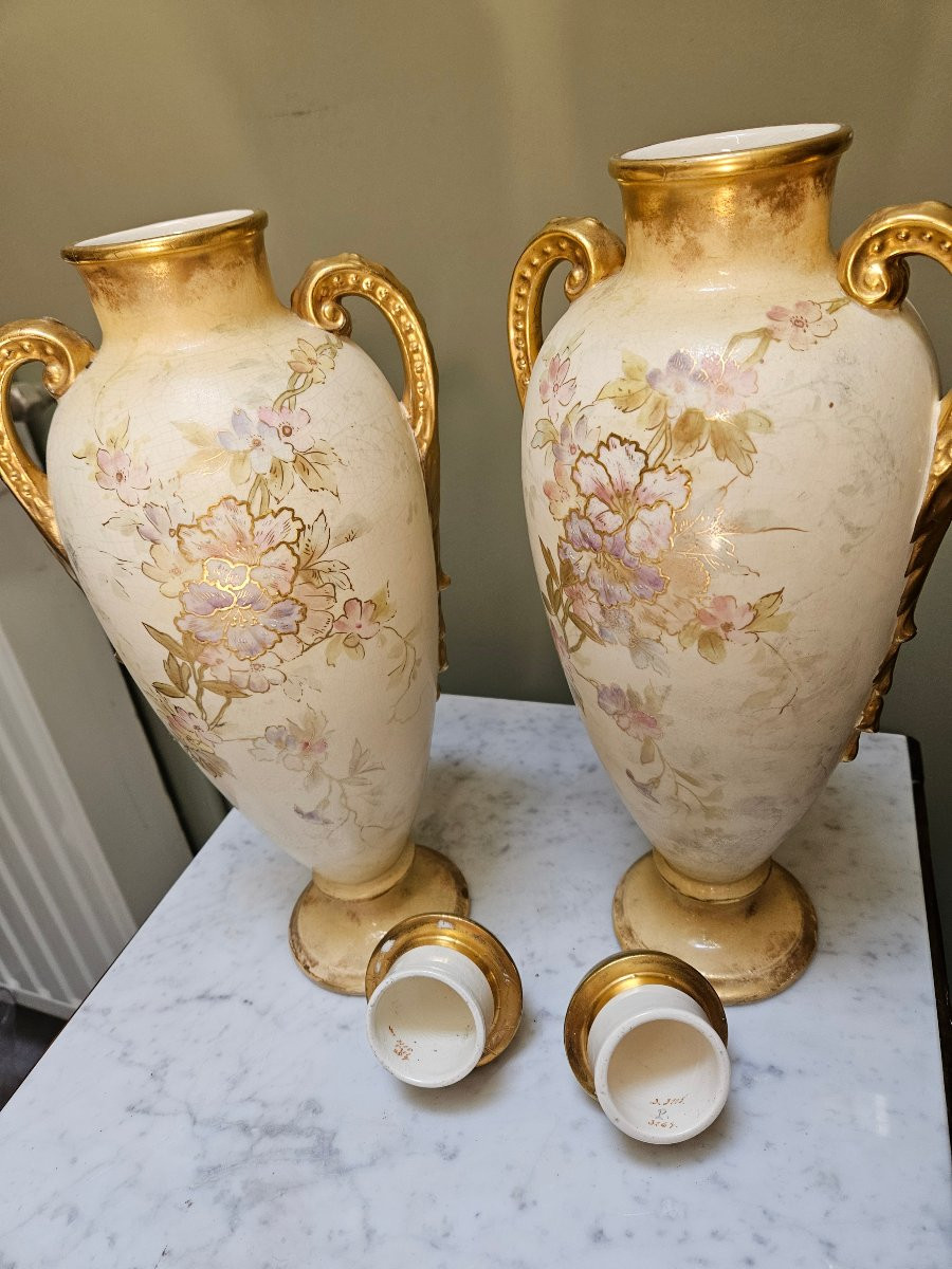 Paire d urnes  manufacture  royal Germany -photo-2