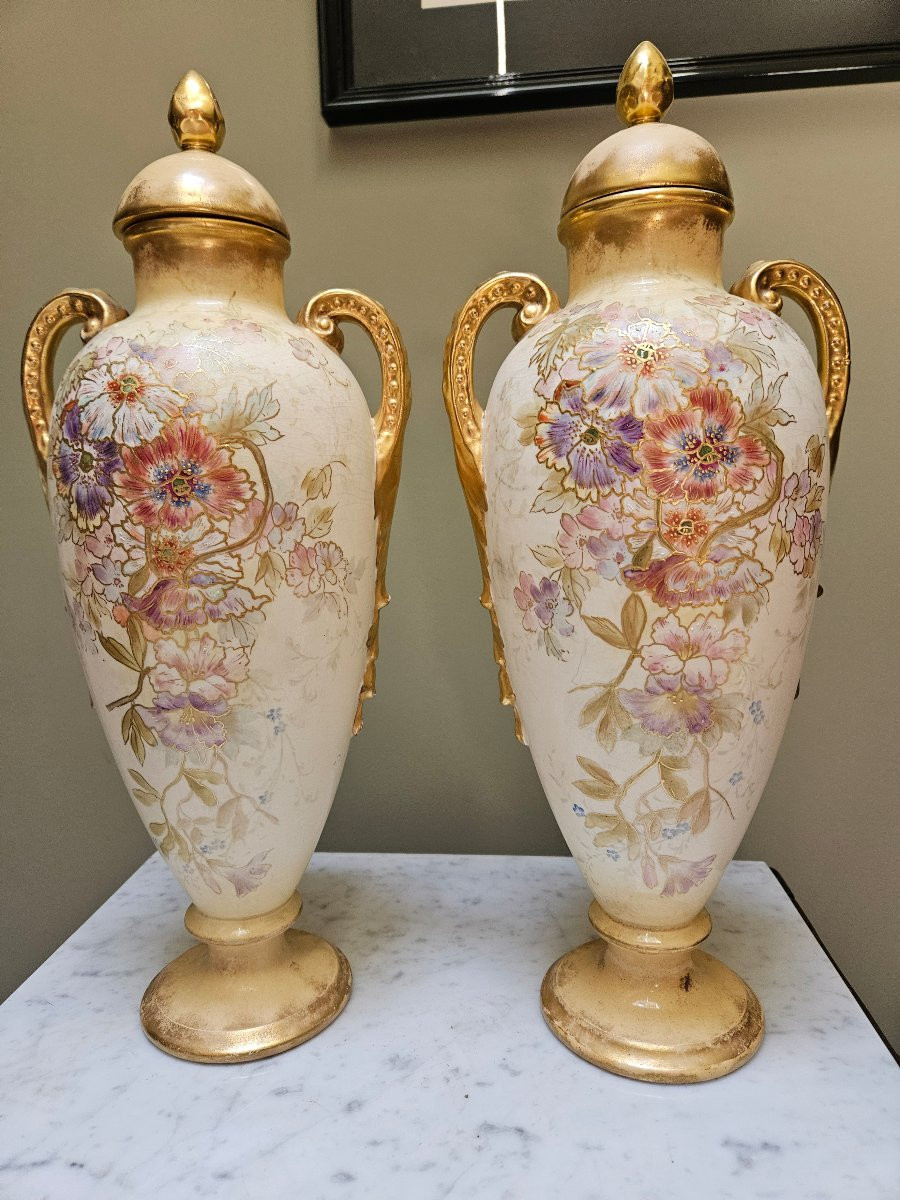 Paire d urnes  manufacture  royal Germany -photo-4