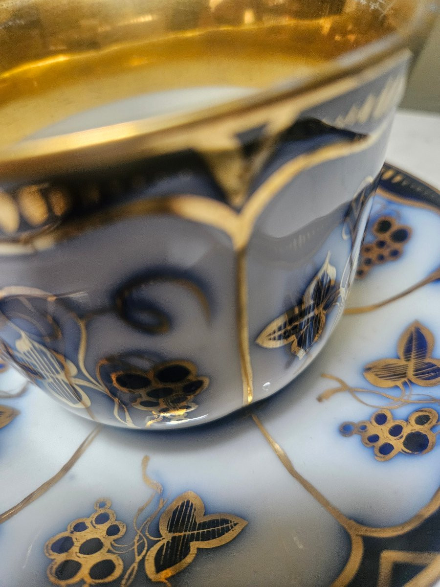 19th Century Porcelain Chocolate Cup-photo-3
