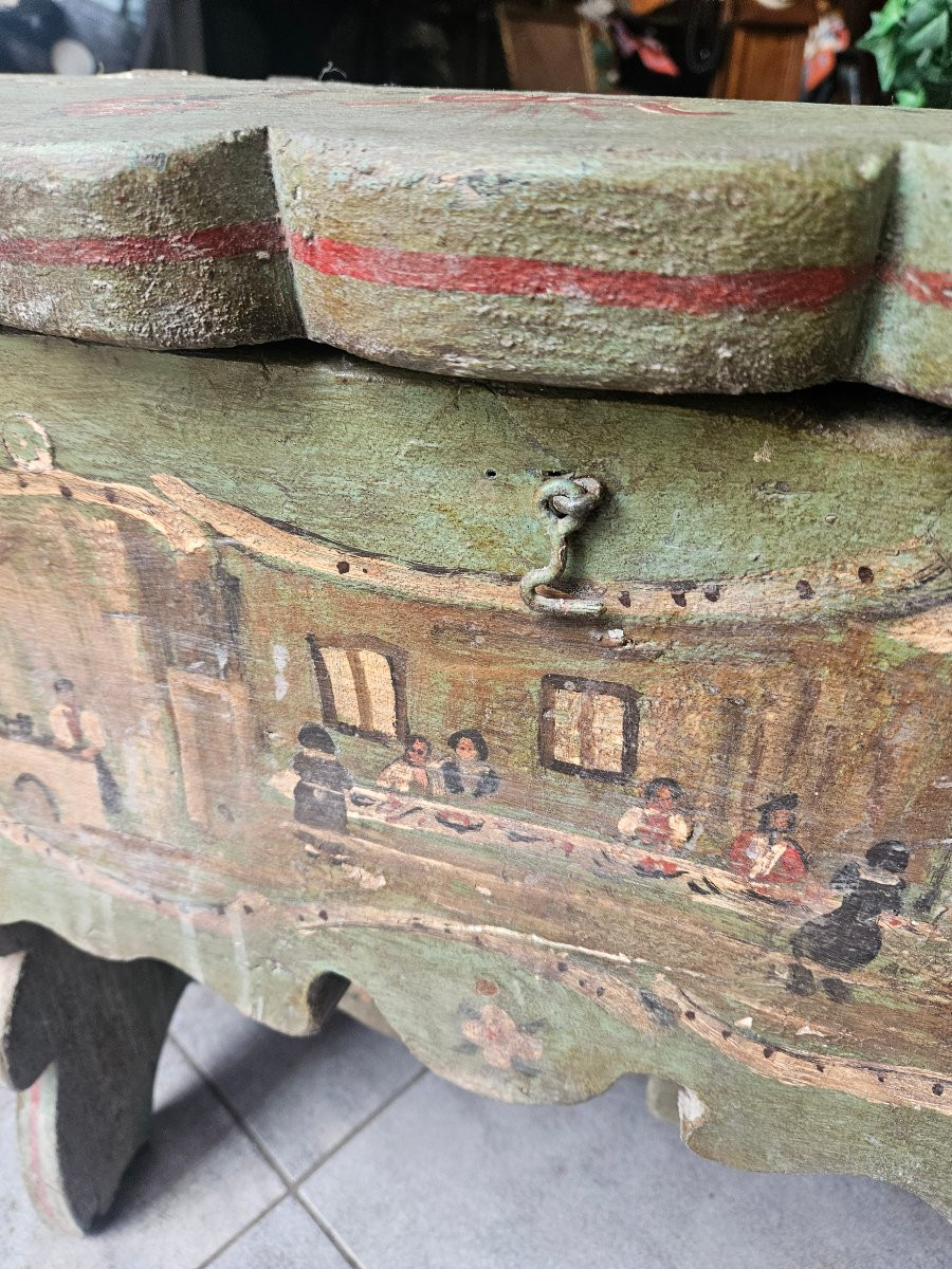  18th Century Alsatian Painted Chest-photo-3