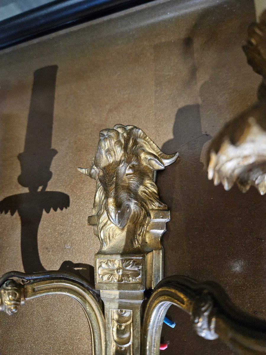 Paire d appliques en bronze  tête de belier -photo-8