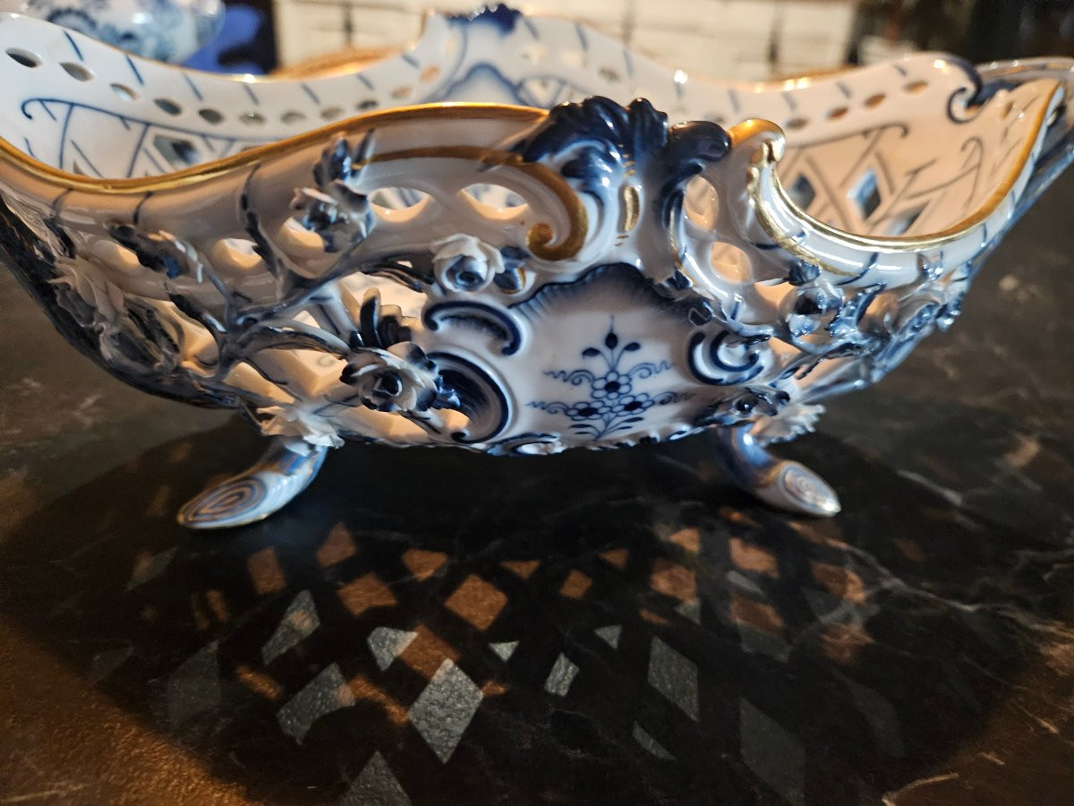 Coupe a fruits  en porcelaine  de Meissen  oignon bleu -photo-3