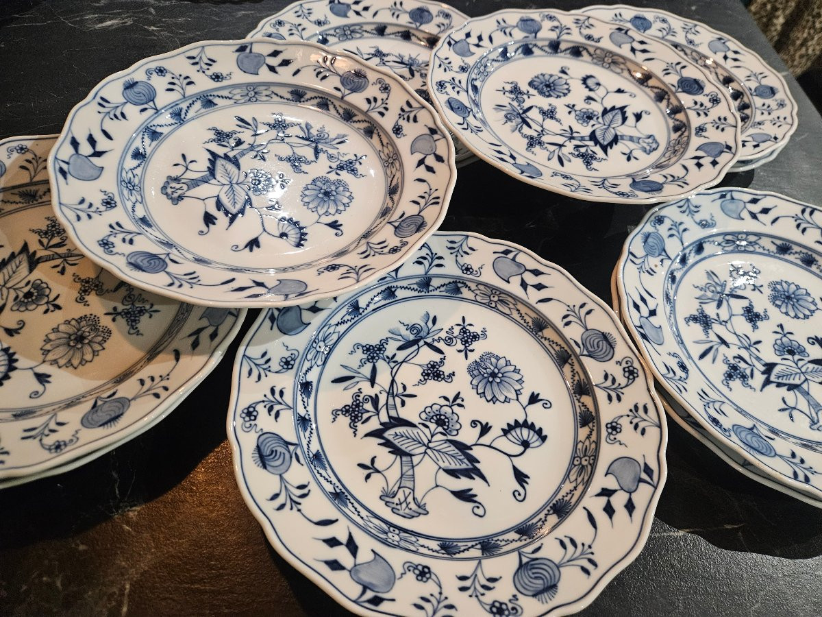 12 assiettes  en porcelaine de Meissen modèle oignon bleu -photo-3