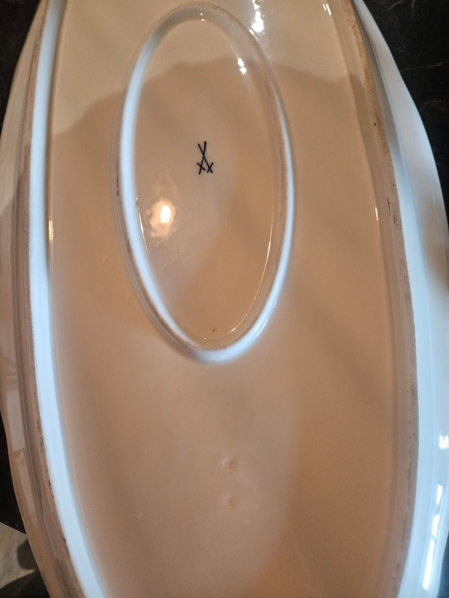 Plat de service en porcelaine de Meissen modèle oignon bleu -photo-3