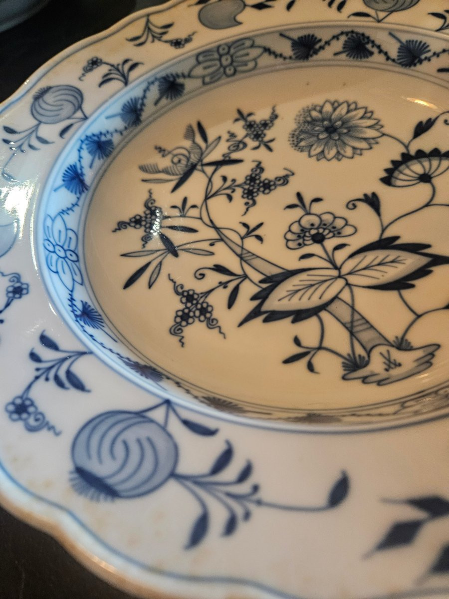 Paire de plat de service en porcelaine de Meissen modèle oignon bleu -photo-4