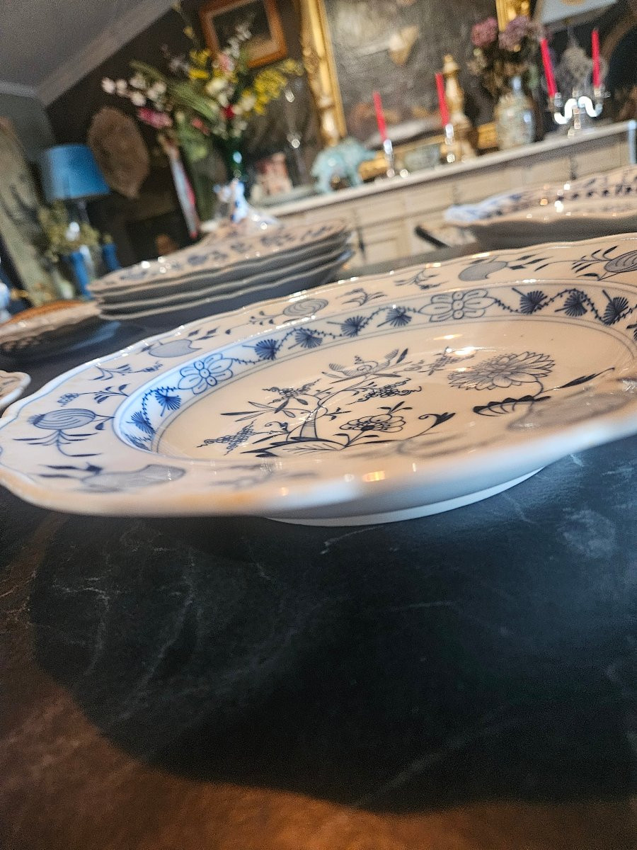 Paire de plat de service en porcelaine de Meissen modèle oignon bleu -photo-4