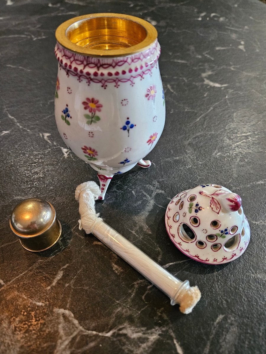 Sèvres Porcelain Perfume Burner-photo-2