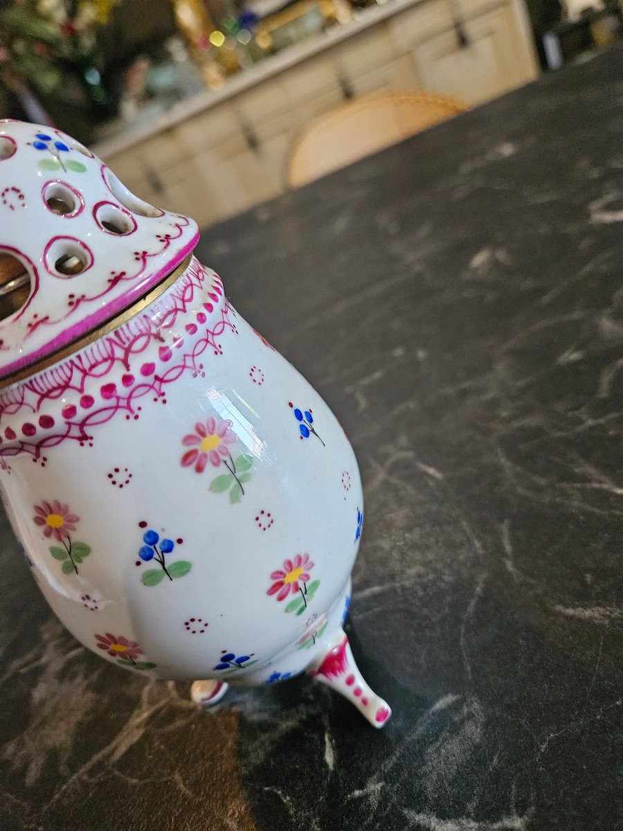 Sèvres Porcelain Perfume Burner-photo-8