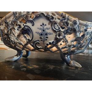 Coupe a fruits  en porcelaine  de Meissen  oignon bleu 