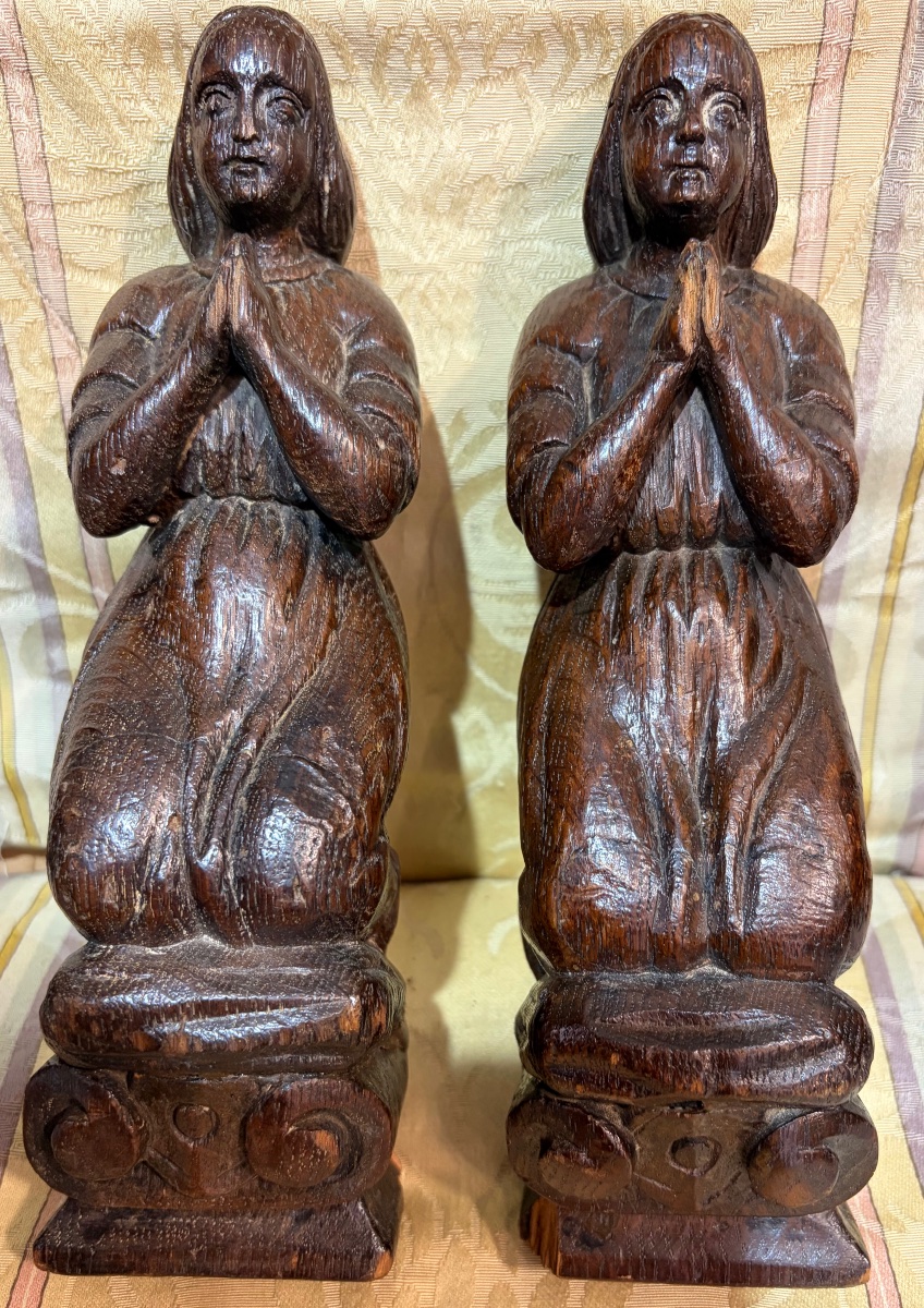 Pair Of Orants, 17th Century, Carved Wood, France