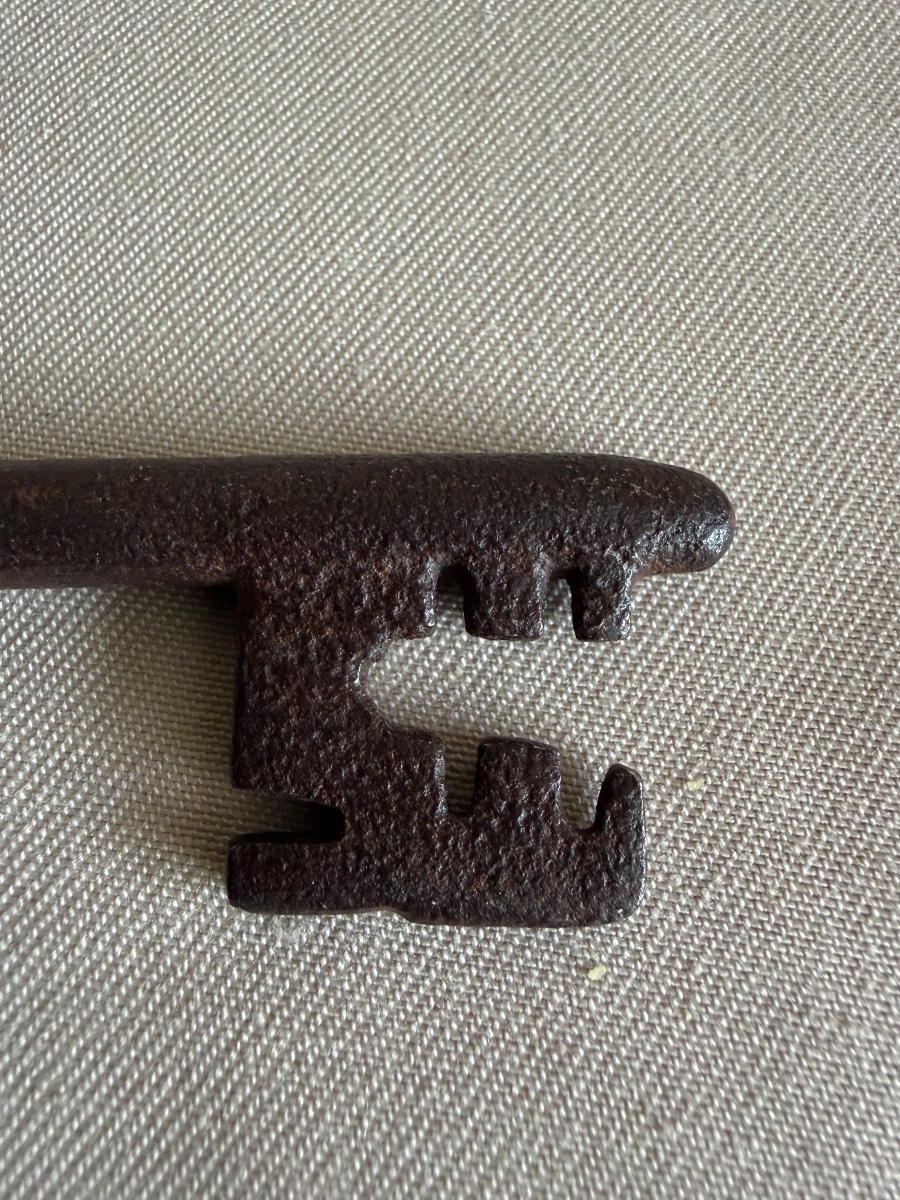 Clef ancienne XVII ème-photo-1