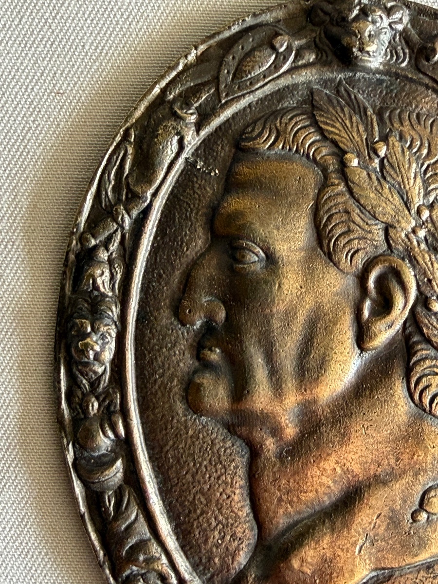 Médaille en bronze représentant Galba XIX ème-photo-4