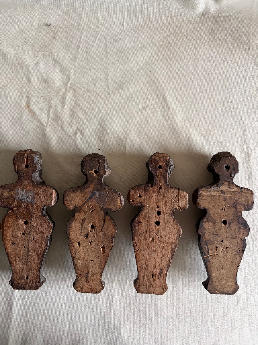 Set Of 4 Carved Wooden Caryatids From The 17th Century-photo-3