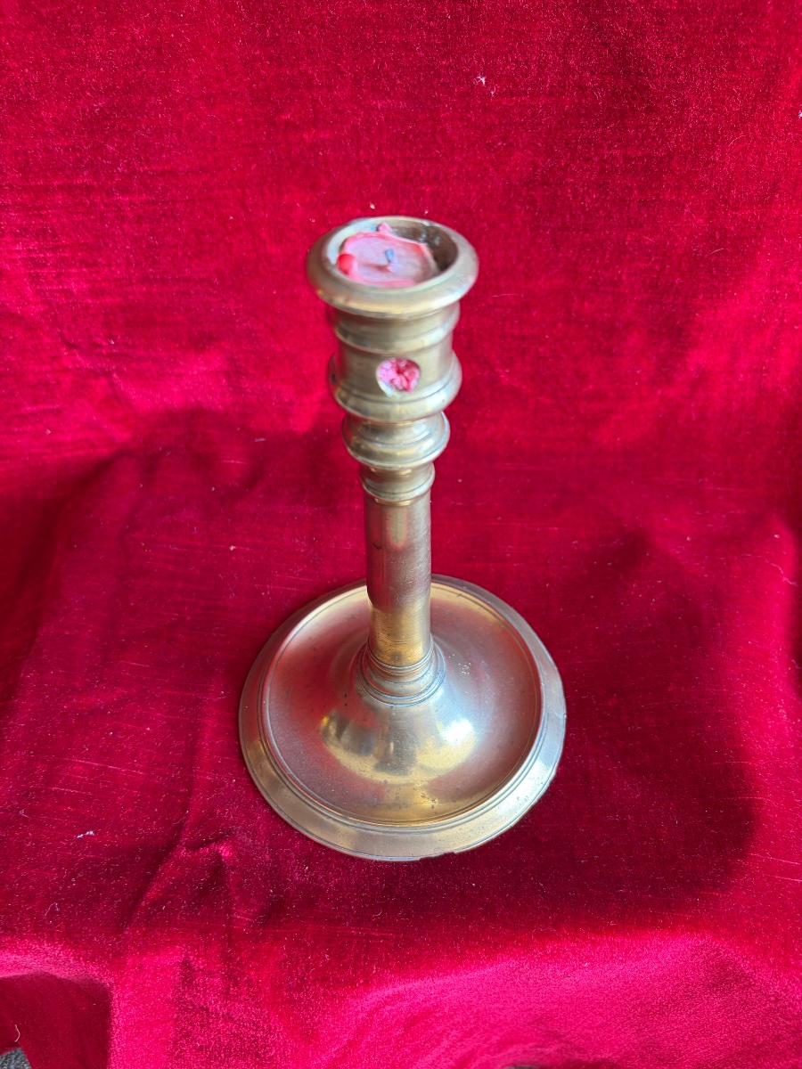 16th–17th-century Column-shaped Candlestick-photo-4