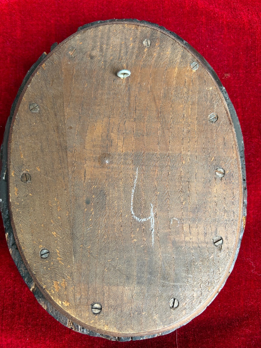 Oval Medallion Made Of Carved Wood -photo-3