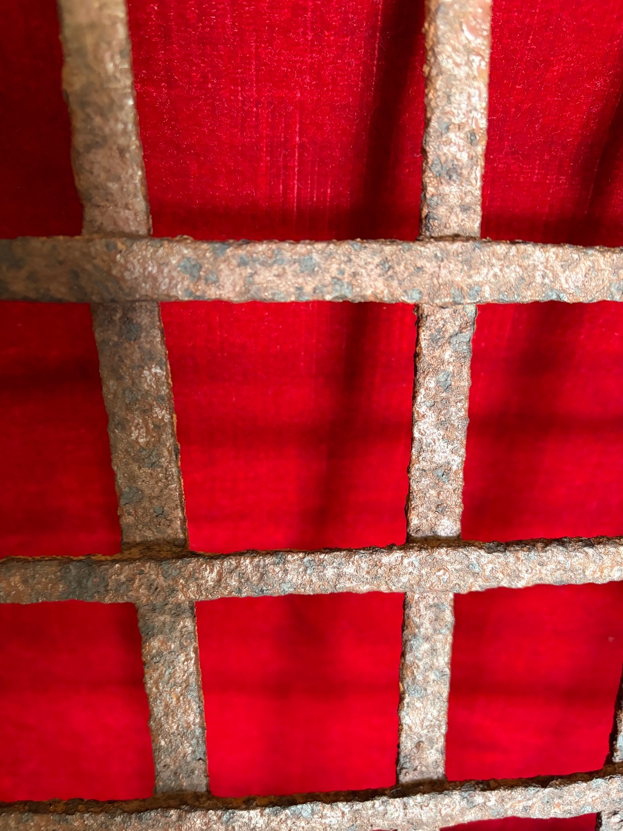 Wrought-iron Grille -photo-2