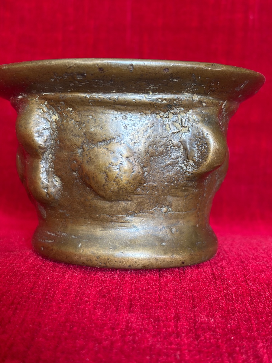 Small Bronze Apothecary Mortar-photo-3