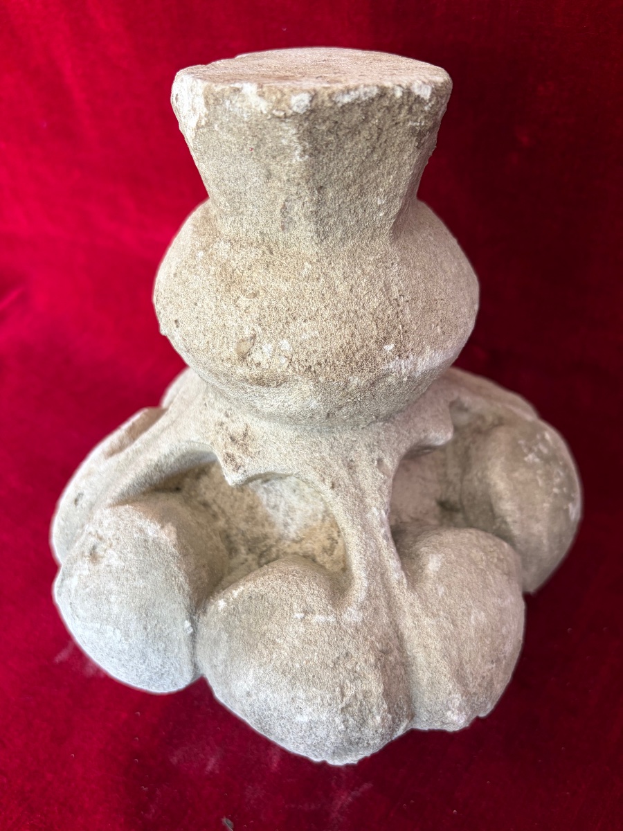 Élément en pierre  sculptée XVI ou XVII ème