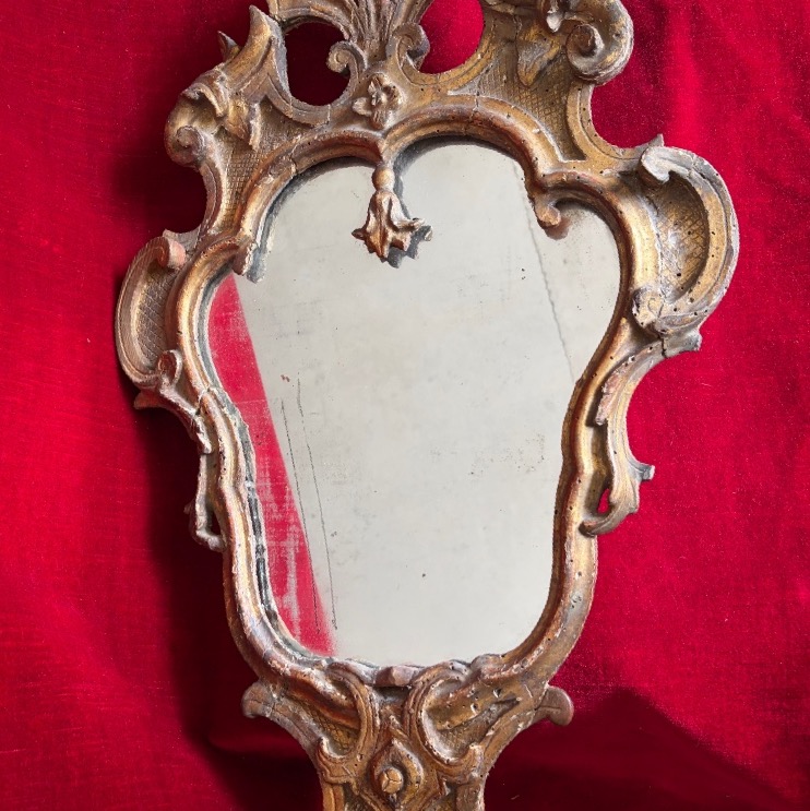 Miroir en bois doré XVIII ème-photo-2
