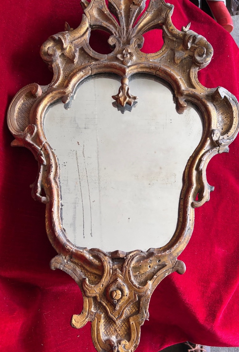 Miroir en bois doré XVIII ème-photo-3