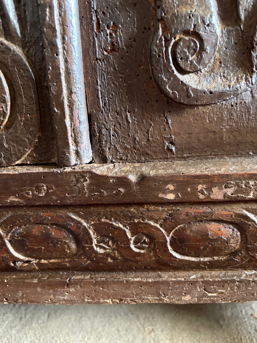 Renaissance-era Chest -photo-3