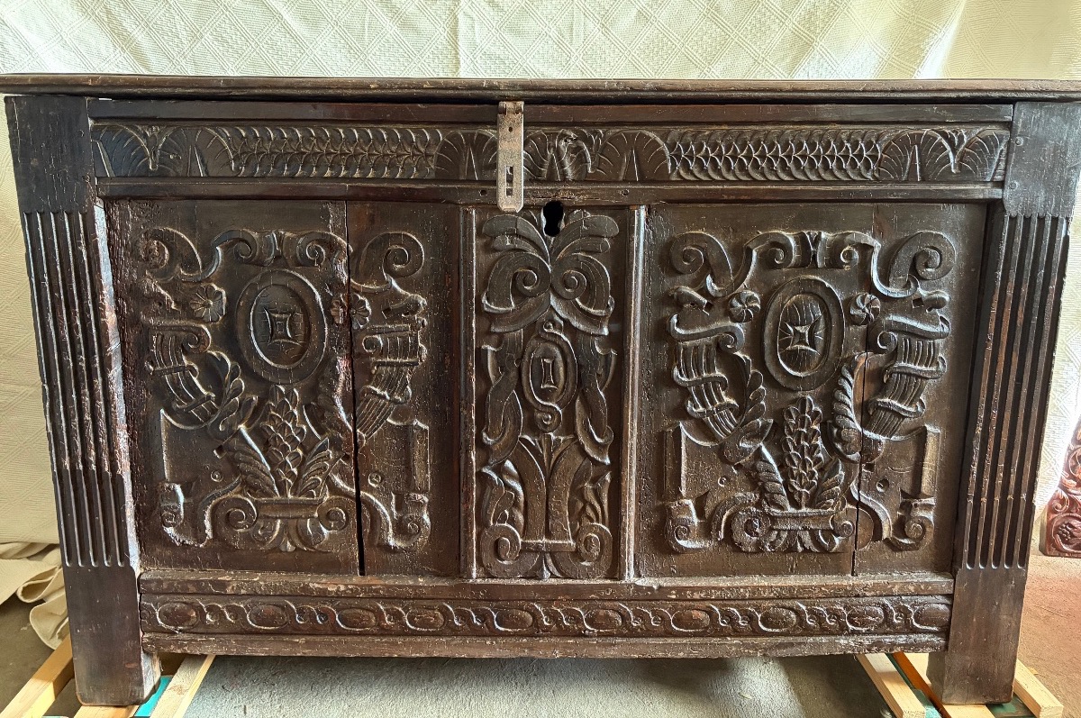 Renaissance-era Chest 