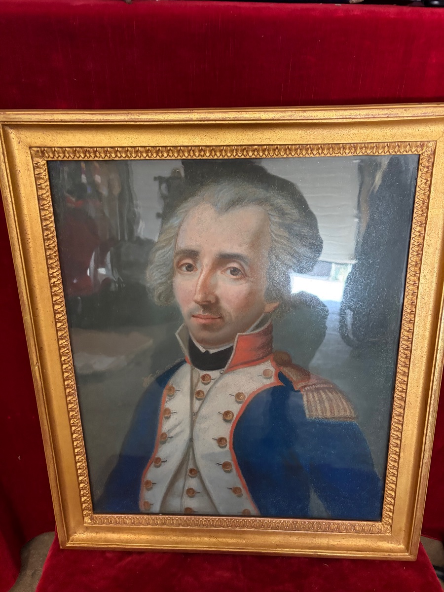 Pastel Depicting A French Officer In The Late 18th Century -photo-1