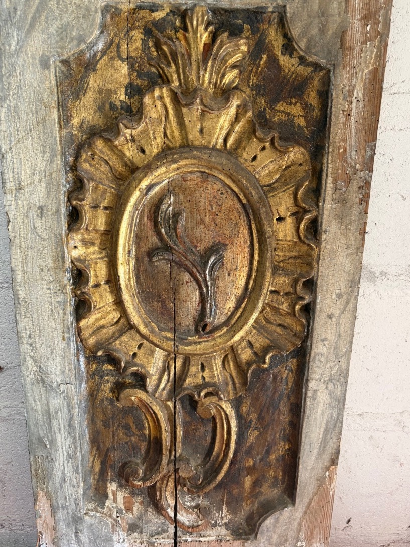 Élément de boiseries en bois résineux XVIII ème-photo-3