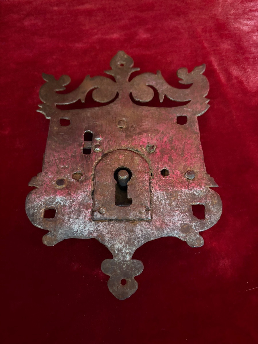17th-century Chest Lock-photo-2