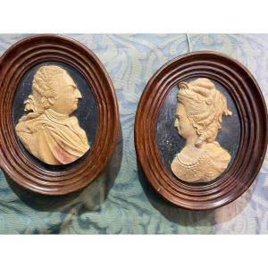 Pair Of Louis XVI And Marie-antoinette Medallions