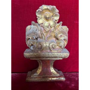 Antique 18th-century Decorative Gilded Wooden Ornament