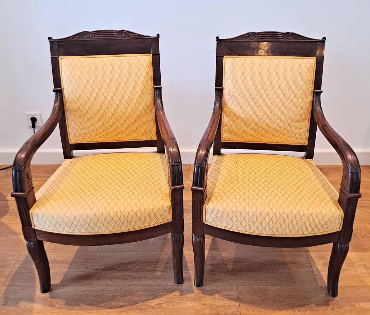 Pair Of Mahogany Veneer Armchairs, 19th Century Restoration Period