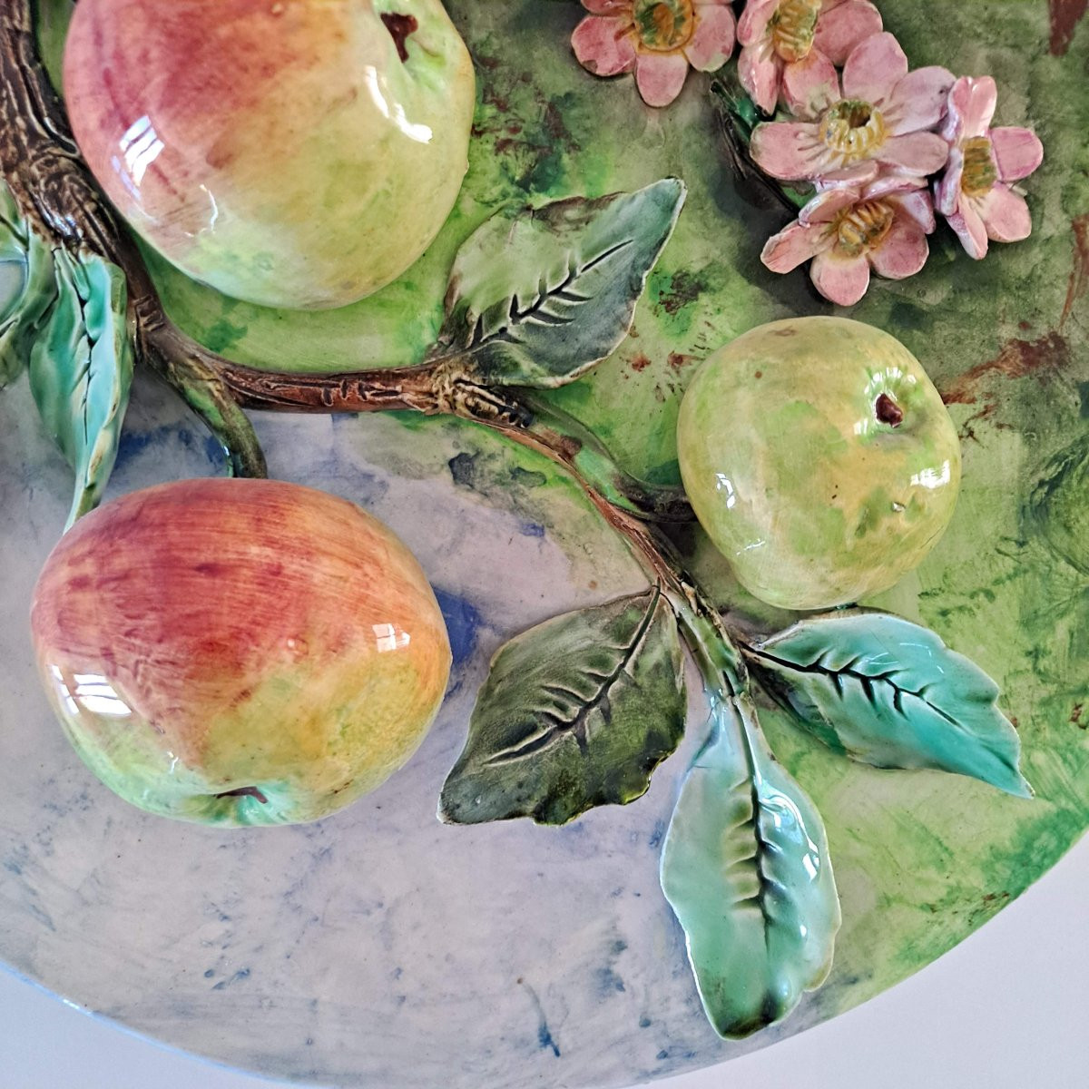 Longchamp Barbotine Dish With Apple Decoration -photo-2