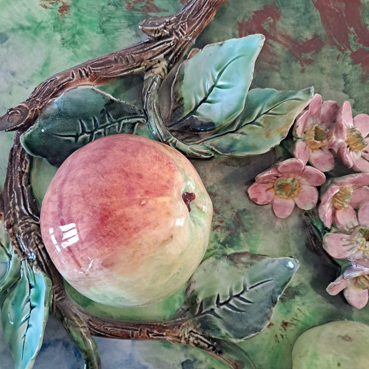 Longchamp Barbotine Dish With Apple Decoration -photo-4